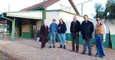 Autoridades de AFE visitaron  la Estación de José Enrique Rodó, actual Casa de la Cultura