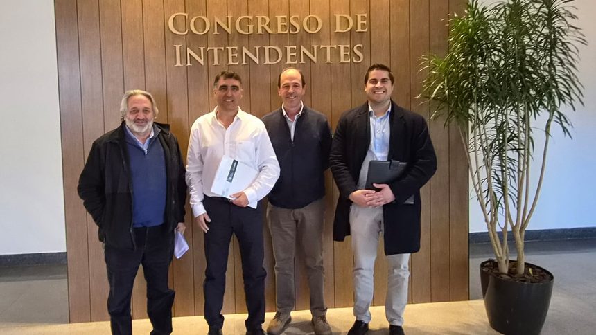 Alcalde Gabriel Bentancur destacó el anuncio de Mevir sobre planes de viviendas para Cardona