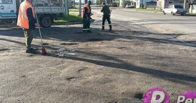 Municipio de Rodó realiza tareas de bacheo