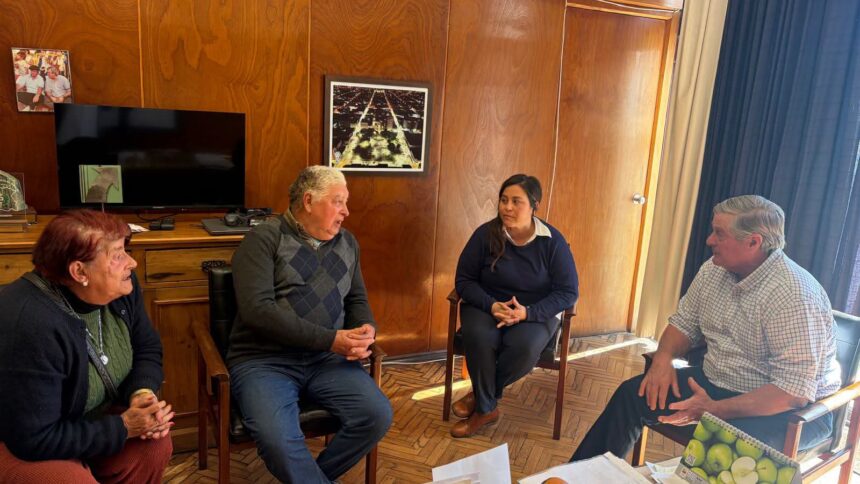 Besozzi se reunió con feriantes de ARIL