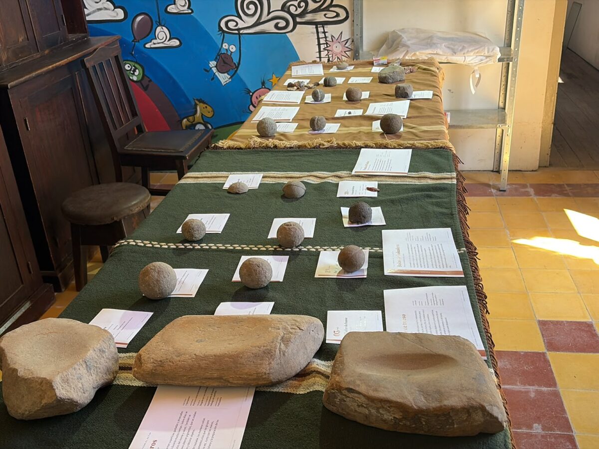 La Muestra Arqueológica de AFE extiende su apertura e incorpora el acta de defunción de Tacuabé